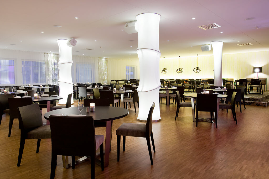 Copyright: : Studiotva, Micke@studiotva.se Scandic Skogshojd, Restaurant